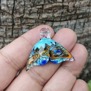 Glass Whale Tail pendant, hand blown glass whale tail pendant, whale tail jewelry, murano whail tail, sea animals pendant