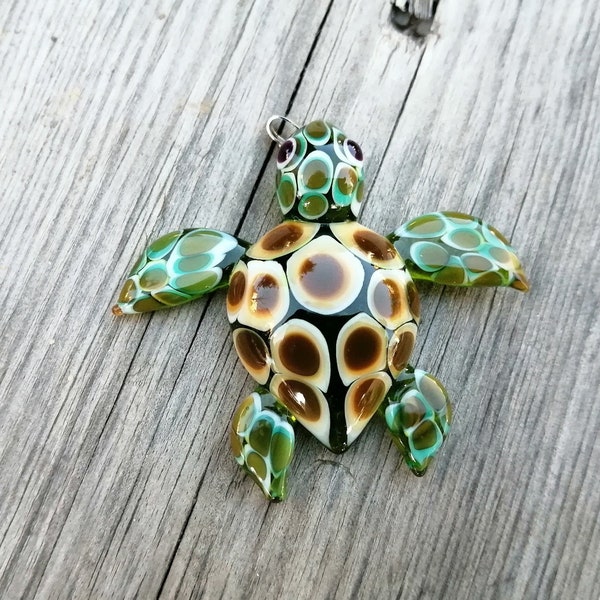 Pendentif tortue de mer en verre, bijoux tortue de mer, animaux marins en verre, ornement tortue de mer, figurine tortue de mer, pendentif tortue, figurine en verre