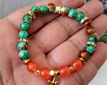 Handmade Glass Beaded Bracelet with Starfish Charm, Dainty Ocean Jewelry