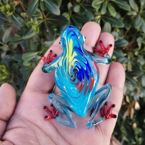 Glass frog, hand blown glass frog figurine, frog ornament, murano frog, glass reptiles, glass animals, glass figurine, glass collectible