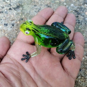 Glass frog, hand blown glass frog figurine, frog ornament, murano frog, glass reptiles, glass animals, glass figurine, glass collectible