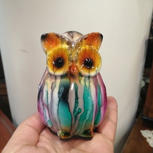 Owl figurine, bird ornament, hand-painted owl home decor, home accessories, indoor accessories, decorative ornaments, owl sculpture