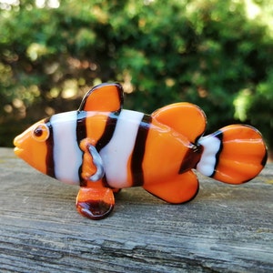 Glass fish, hand blown fish figurine, fish ornament, art glass fish, glass sea animals, murano fish, miniature fish, glass pisces