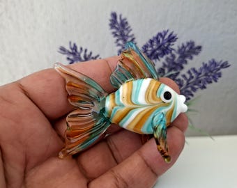 Handmade Flamework Glass Fish Figurine, Miniature Tropical Fish Sculpture, Lampwork Glass Fish, Ocean Decor, Nautical Gift