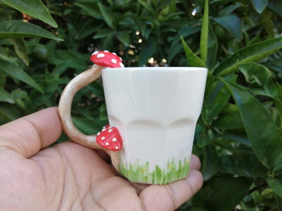 mushroom coffee mug, ceramic mug with mushroom, mushroom engraved mug, nature themed coffee mug, handmade ceramic mug, christmas gift