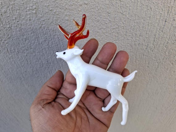 ムラーノベネチアンガラスお対 鹿の置物。 ムラーノベネチアンガラスお