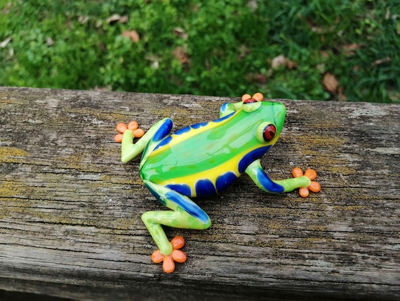 三脚蛙 壺 カエル 置物 （三脚蟾蜍 三本足のカエル 銅製置物 持ち歩こ  