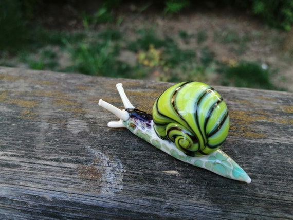 カタツムリガラス細工ミニチュア