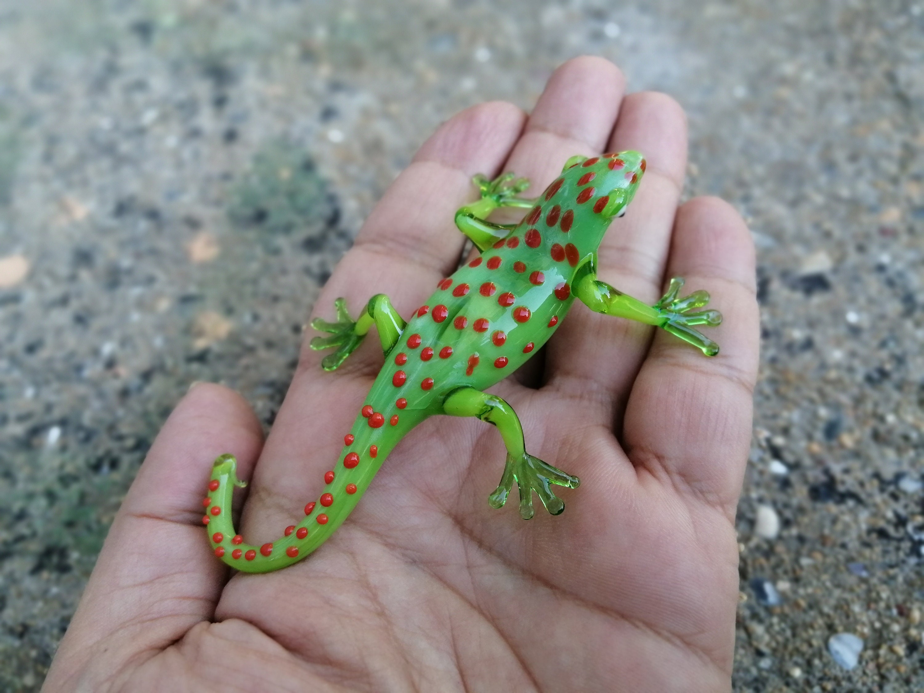 ヤモリの置物　ガラス製 il_fullxfull.2343427800_gi59.jpg