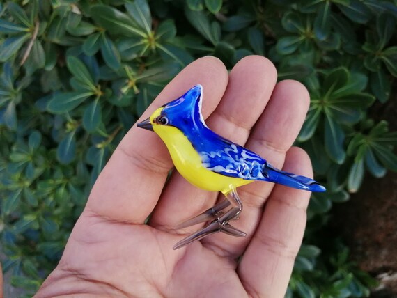 ガラスの鳥、手吹きガラスの鳥の置物、ガラスの鳥の飾り、アートガラス