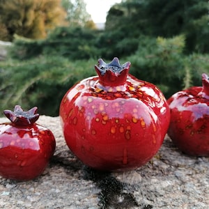 3 pcs Pomegranate ornament, pomegranate sculpture, hand-painted pomegranate home decor, fertility symbol accessories, decorative ornaments