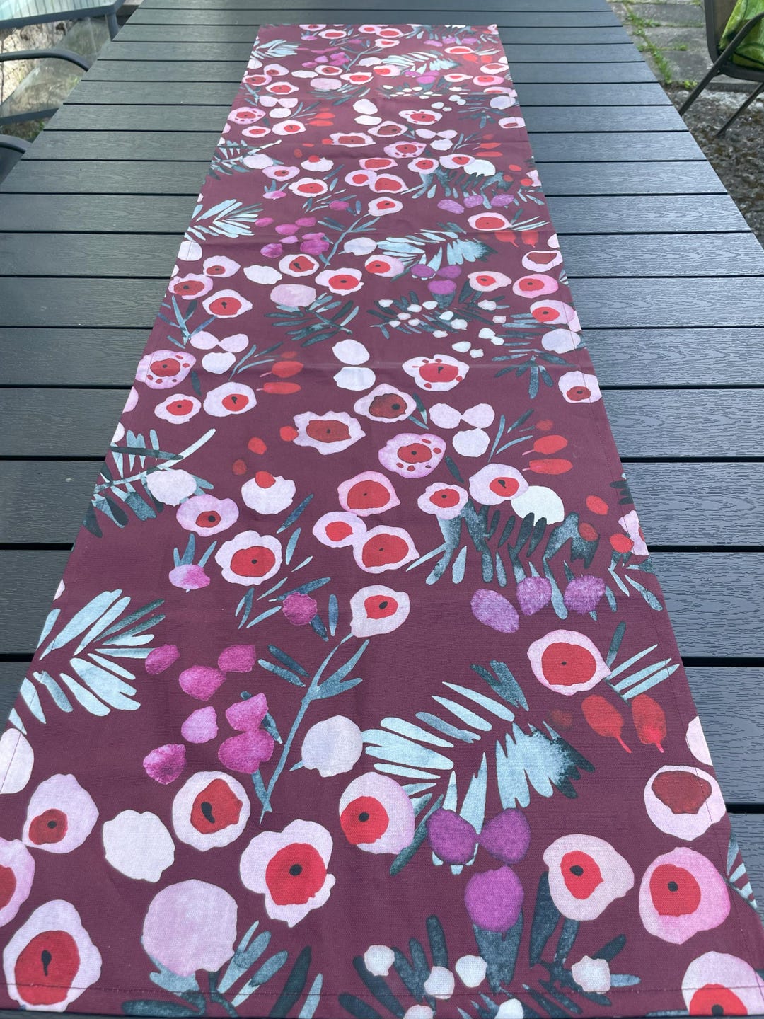 Pentik Design PENTIK Vahakukka Cranberry Acrylic-coated Table Runner Finnish Design ...