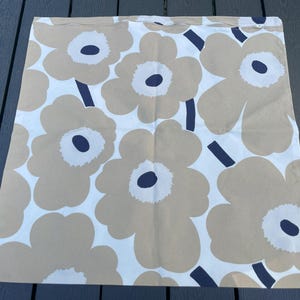 Marimekko Unikko Pillowcase/PillowcoverCotton pillowcase/cushion cover Scandinavian Design/100%Cotton