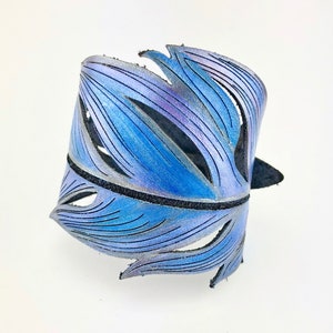 Leather Feather Bracelet - SVG vector pattern for laser cutting
