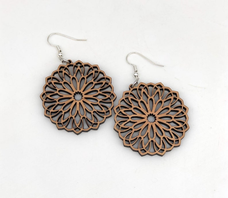 Download Mandala earrings SVG vector pattern for laser cutting | Etsy