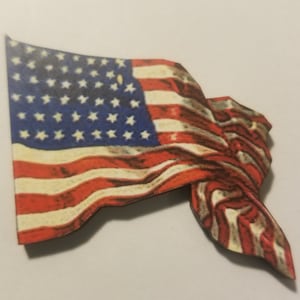 Wooden Waving American Flag Needle Minder