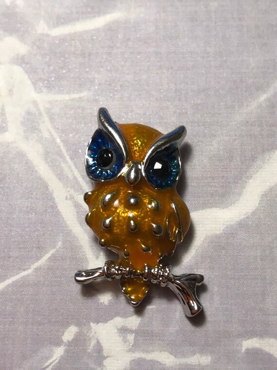 GORGEOUS OWL Needle Minder