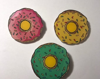 Sprinkled Doughnut Needle Minders