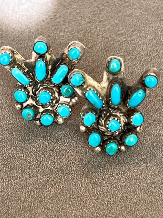Vintage Sterling Zuni Turquoise Earrings - image 4