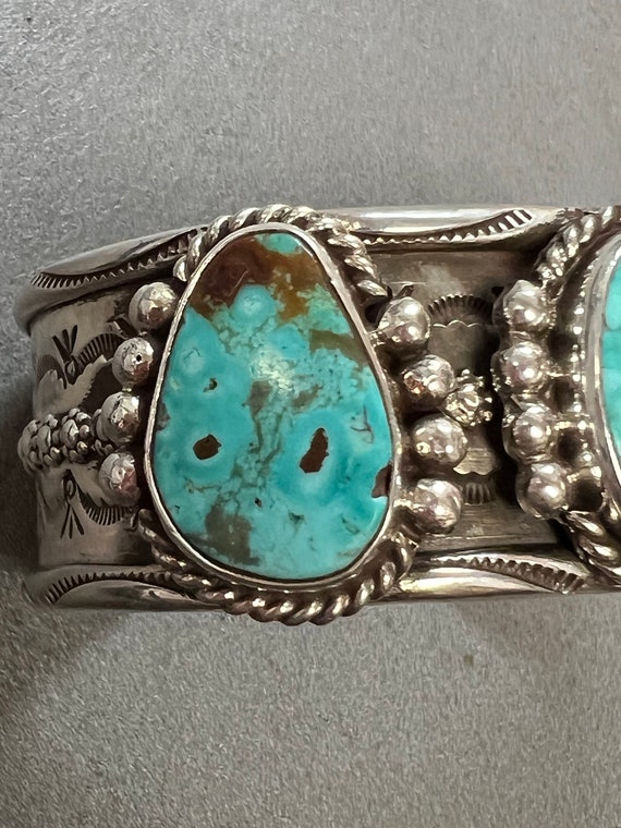 Vintage Sterling Navajo Turquoise Cuff - image 5