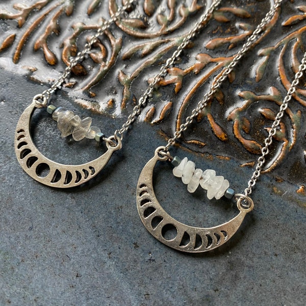 Moon Phase Necklace - Silver