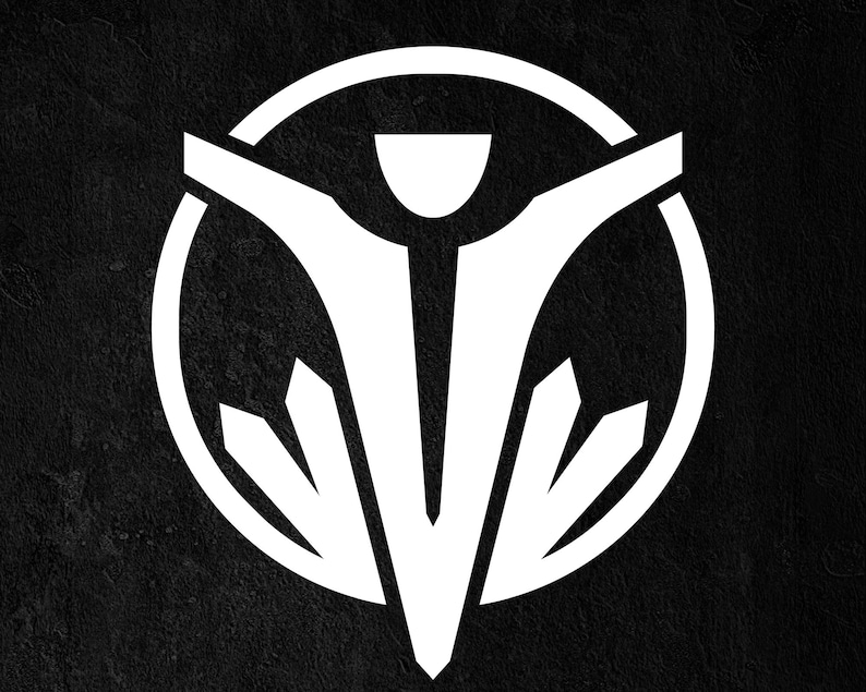 Pu&ograve; includere: Logo grafico bianco su sfondo nero. Il logo presenta una figura umana stilizzata all'interno di un cerchio, con le braccia tese e una sezione inferiore a punta. Il design ha un'estetica moderna e geometrica.