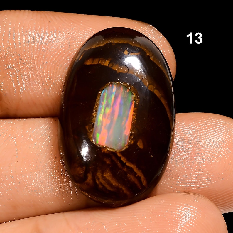 Boulder Opal ädelsten, naturlig boulder opal cabochon ädelsten, lös ädelsten för smyckestillverkning 13. 23X15X6mm 24Crt
