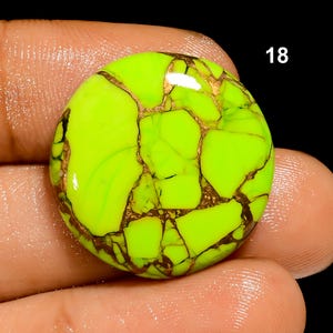 Green Mohave Turquoise Cabochon For Jewelry Making, Crafts 18. 23X23X5mm 24Crt