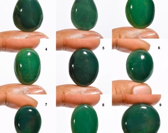 Hermosa piedra preciosa suelta de cabujón de pera en forma de lágrima ovalada de jade verde natural para hacer joyas, cabujón verde con parte posterior plana