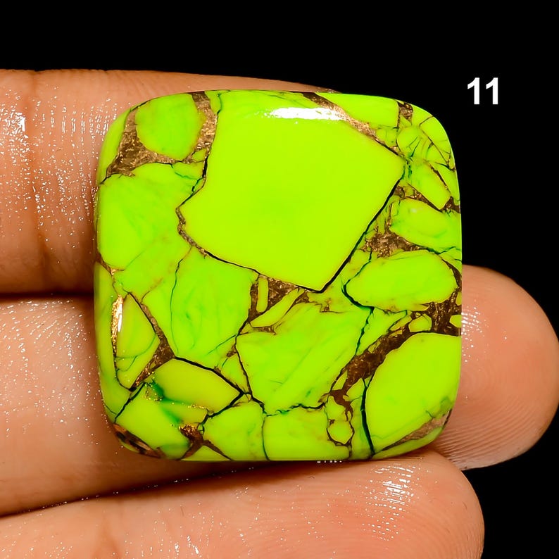 Green Mohave Turquoise Cabochon For Jewelry Making, Crafts 11. 24X24X5mm 28Crt