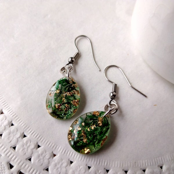 Real Moss Resin Earrings Green Resin Earrings Gold Flake Earrings Moss Earrings Green and Gold Earrings Gold Leaf Earrings Nature Earrings