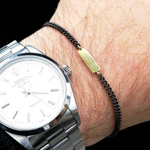 Pulsera de hombre de grabado personalizado de oro de 18k, pulsera de nombre
