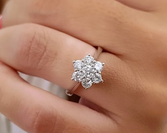 Diamond floral cluster ring 18k white Gold, flower Diamond ring, Daisy ring