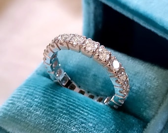 Diamond Eternity band ring for women in 18k white Gold, Infinity ring