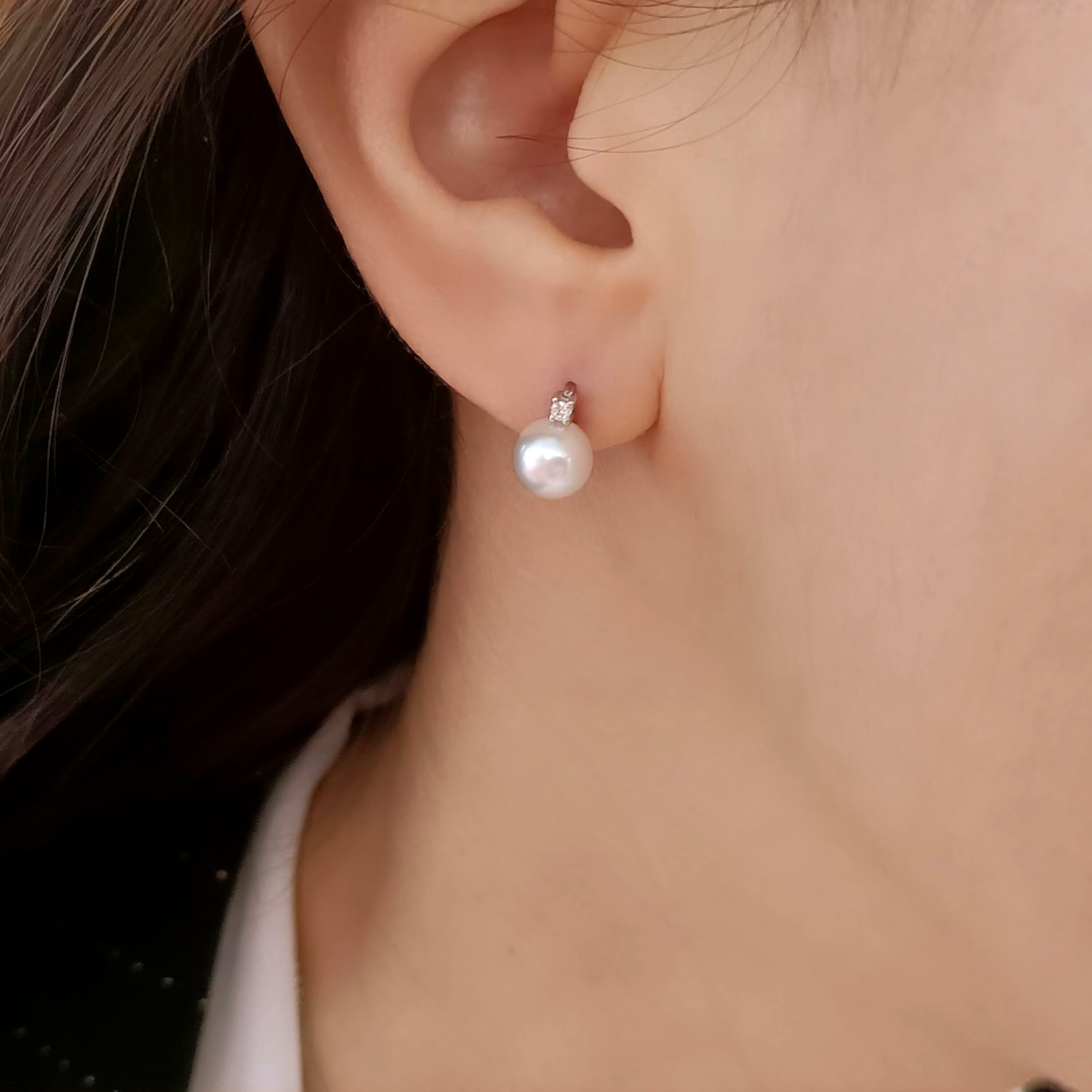 Boucles D'oreilles Or Gris Avec Perles Akoya Et Diamants - Or 18 Carats, Occasion