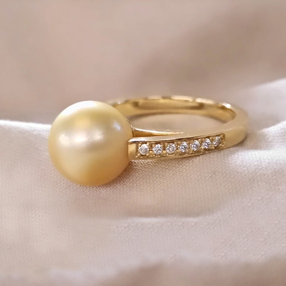 Golden South Sea Pearl and Diamond Ring, 18k Gold Pearl Ring - Etsy