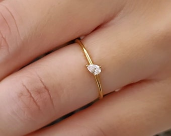 Pear shaped Diamond ring 18k Gold, Stackable rings, Teardrop Diamond solitaire ring