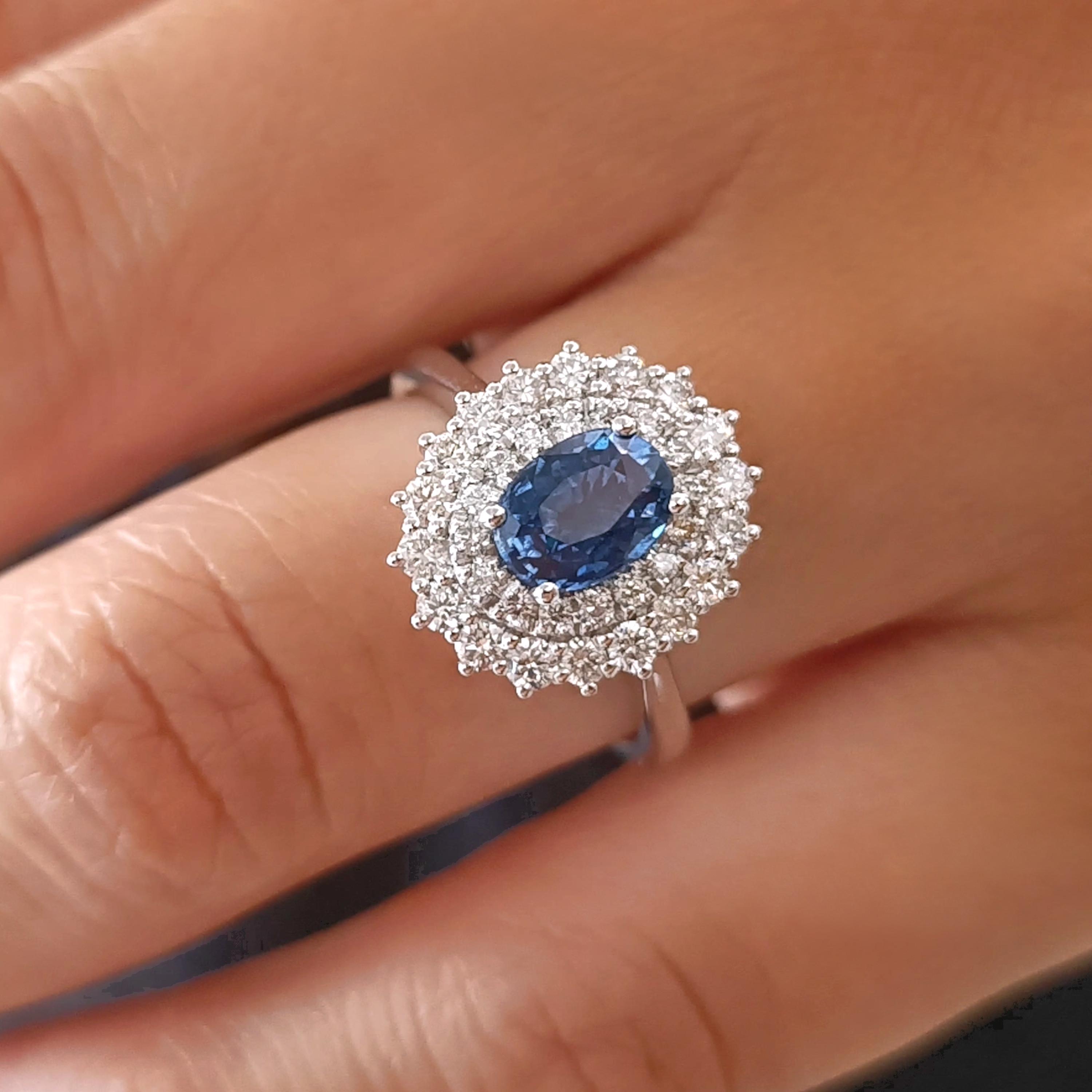 RRVGEM Anello con zaffiro blu 9,25 Ratti certificato AAA++, con gemma di zaffiro blu naturale Neelam, placcato argento, per uomini e donne, Metallo, Zaffiro