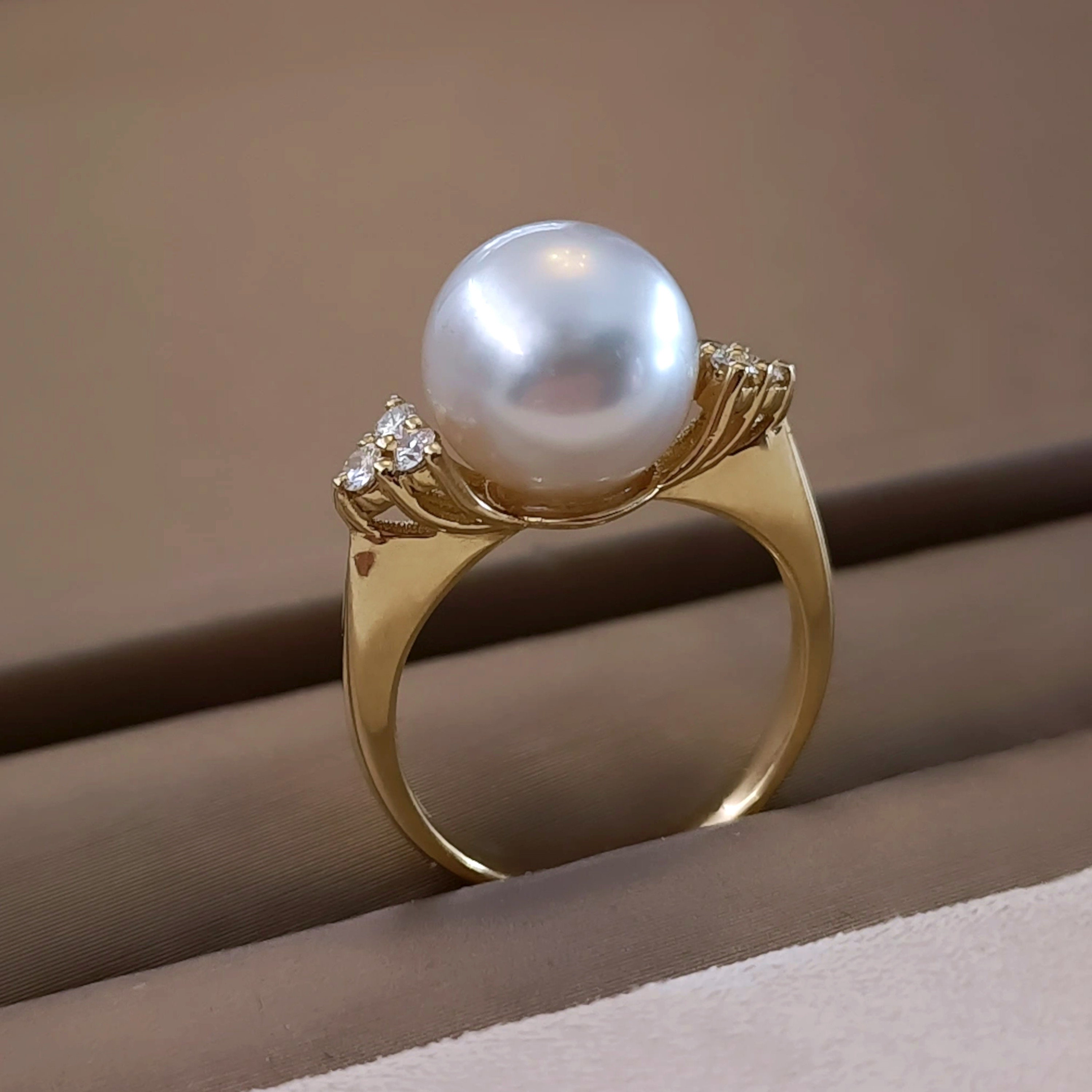 South Sea Pearl and Diamond Ring, 18k Gold Pearl Ring - Etsy