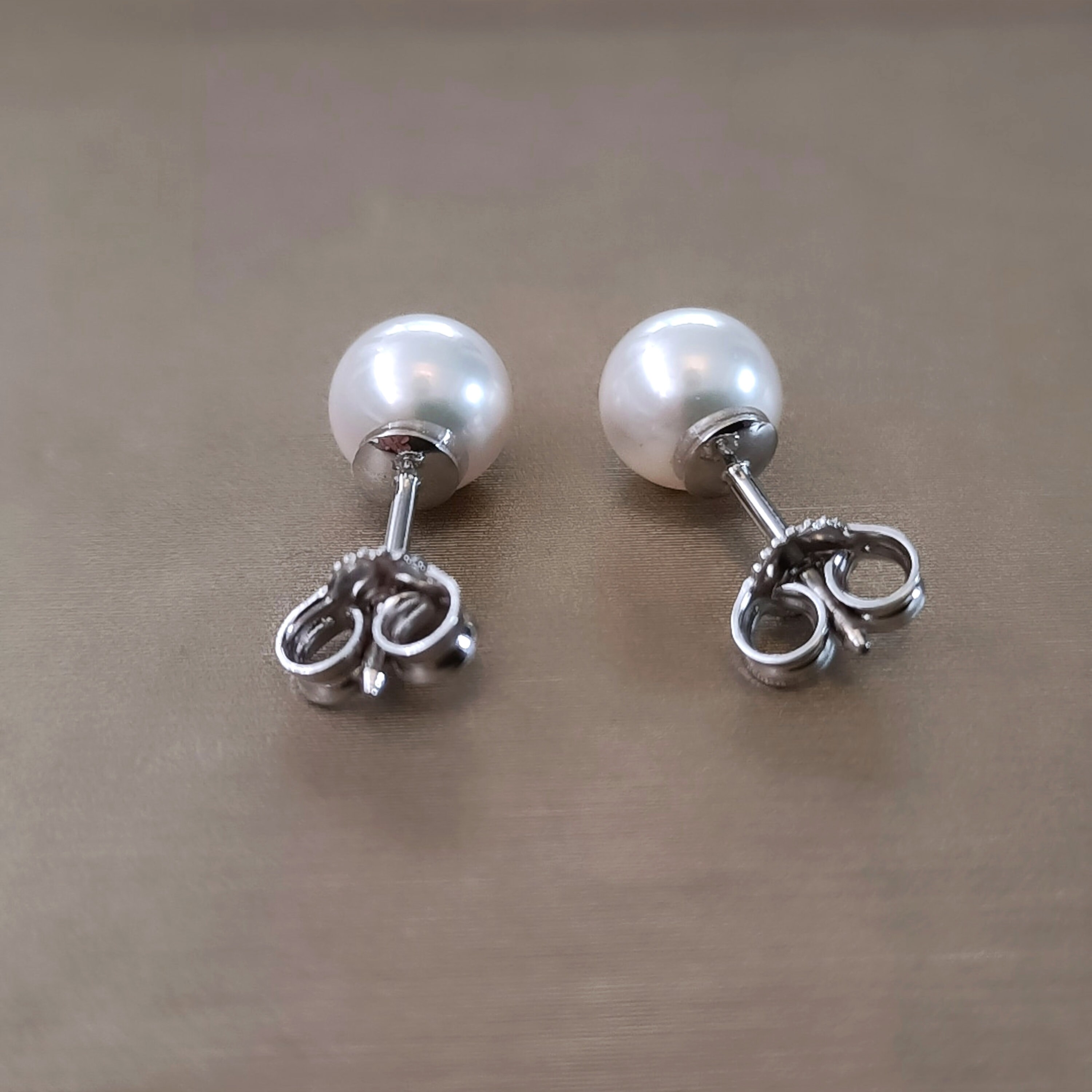 Boucles d'Oreilles Perles AKOYA Rondes 5-6 mm Or Blanc 18 Carats STELLA