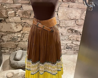 Vintage 1950s Brown, Yellow, Green Gold Patio Fiesta Skirt Size S