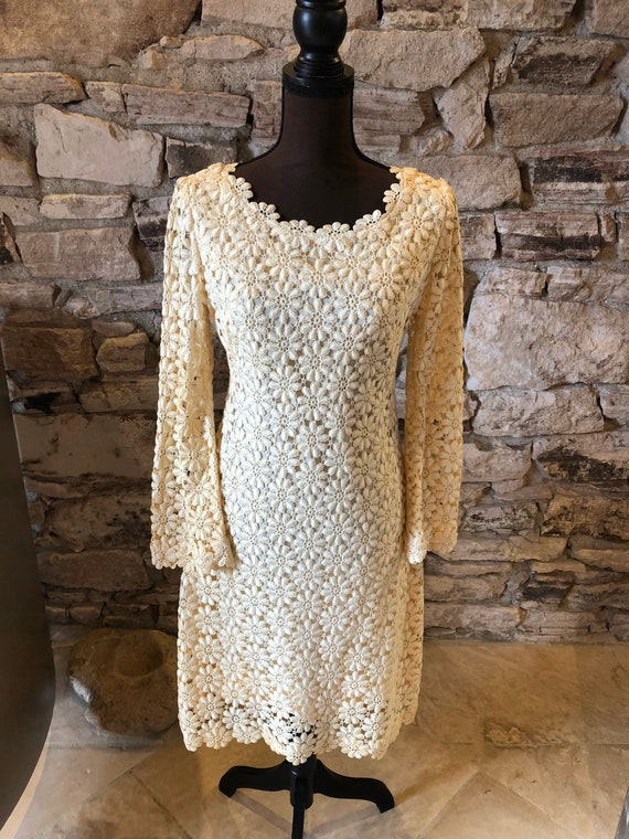 Vintage 1960s Suzy Perette Crochet Flower Dress Si