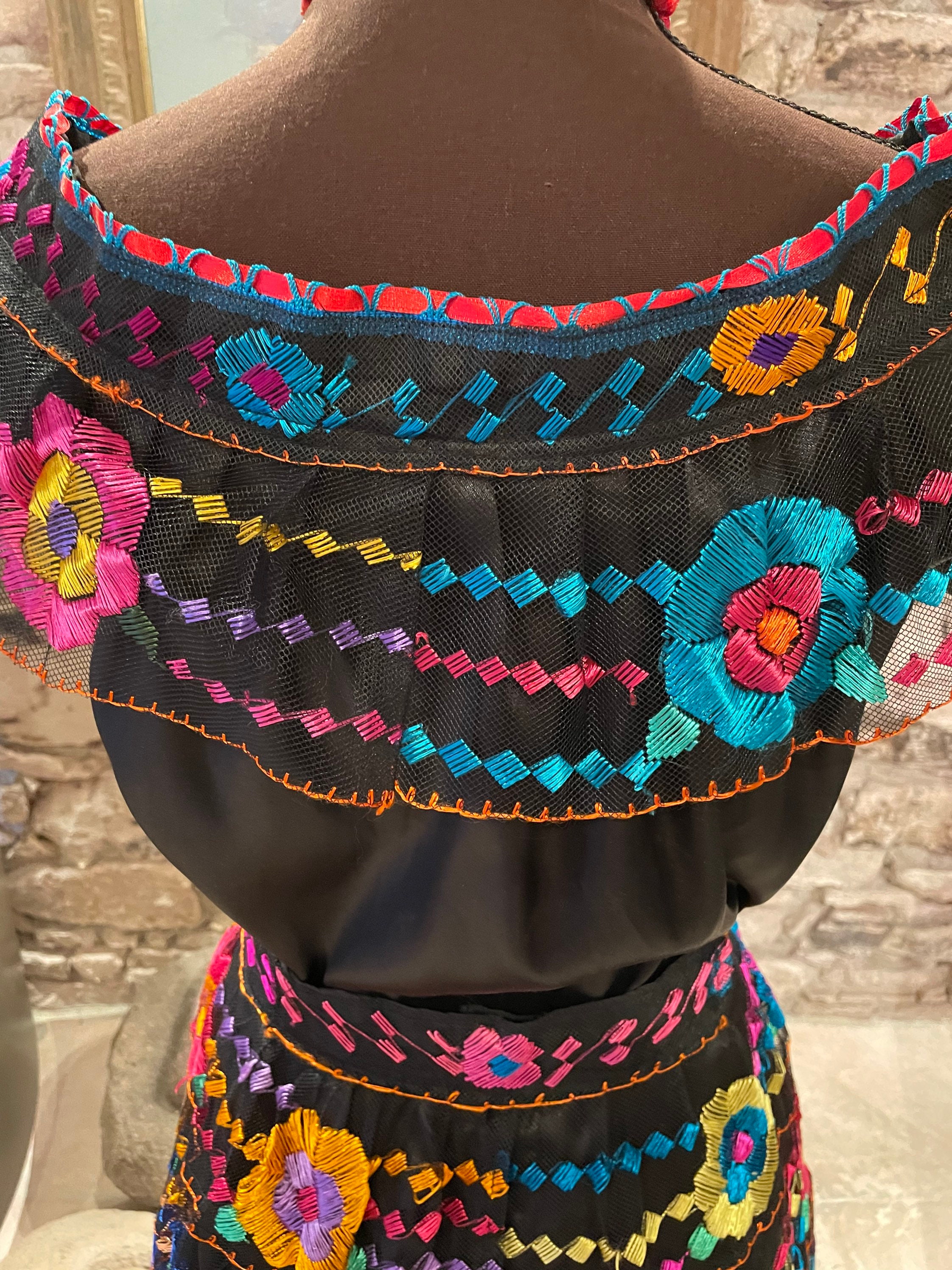 Chiapas Embroidered Folklorico Dress, Size S, Fiesta Outfit - Etsy