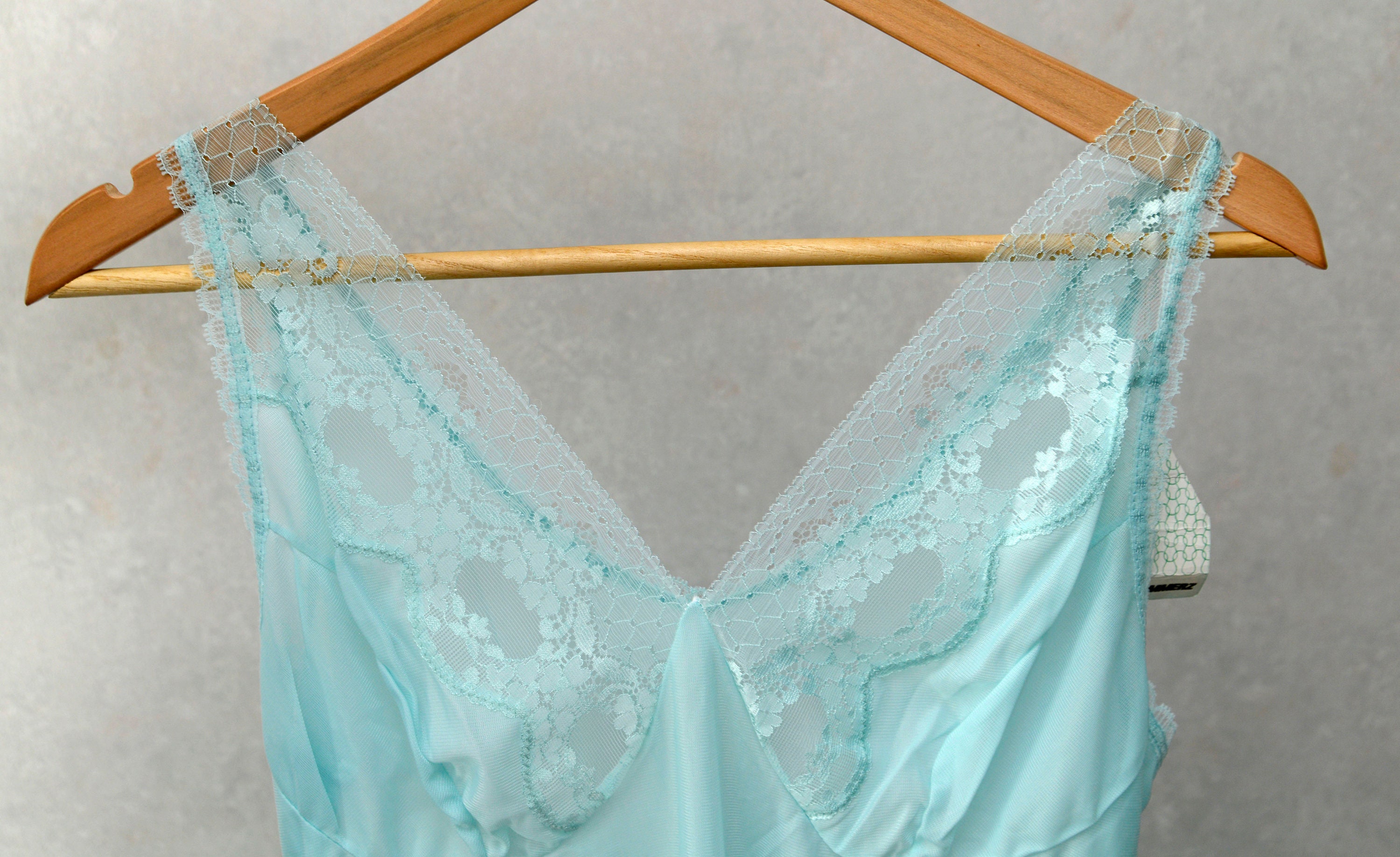 Light green blue lace nightgown. German vintage lingerie. New Mint Green vintage lace nightie