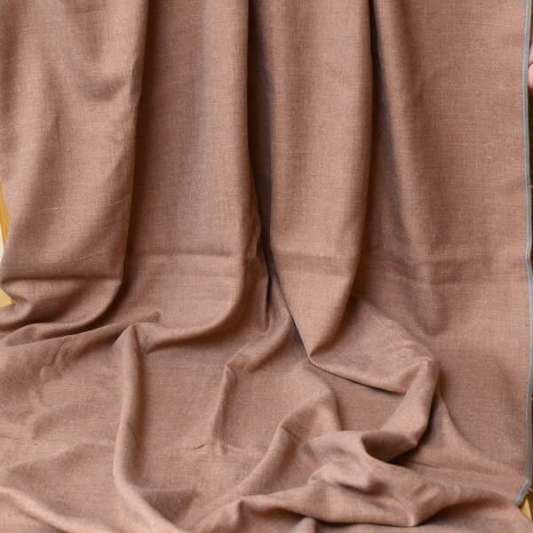 Tissu de costume soviétique Deadstock Piece of Dress. tissu fin 100% laine couleur chocolat 3 Yd Tissu à coudre