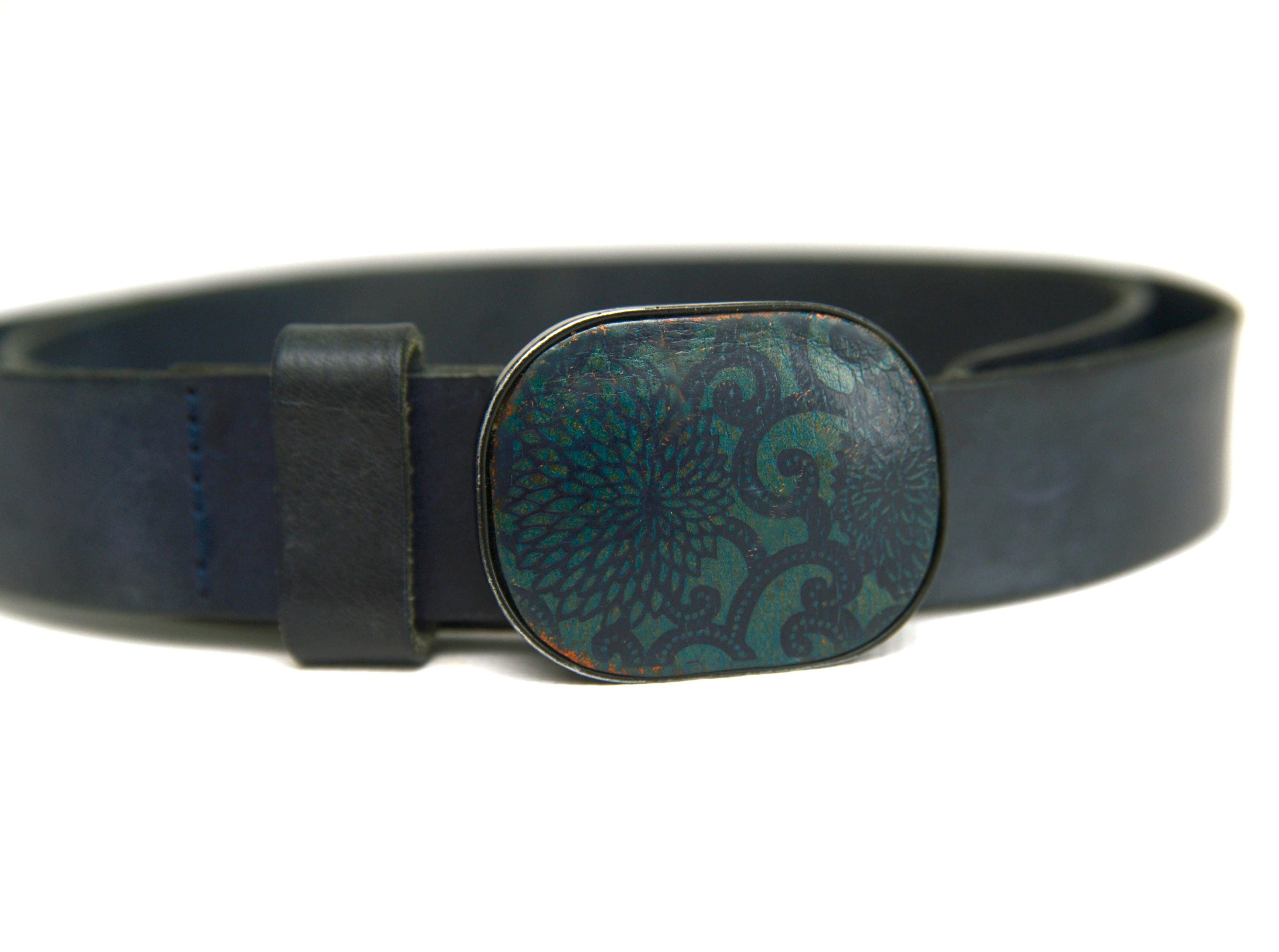 Levi’s Vintage Black Leather Belt Triple Stitch Red Yellow Teal Silver Size 34 Stitched Belt - Black | Levi main image 4