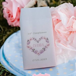 GoyStudio 50 sacchetti carta confetti personalizzabili. Bustine bianche con stampa per battesimo matrimonio anniversario occasioni speciali