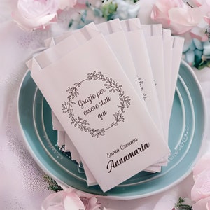 Personalized sugared almond bags: Paper envelopes for weddings, baptisms, birthdays. Customizable with phrases, names and dates