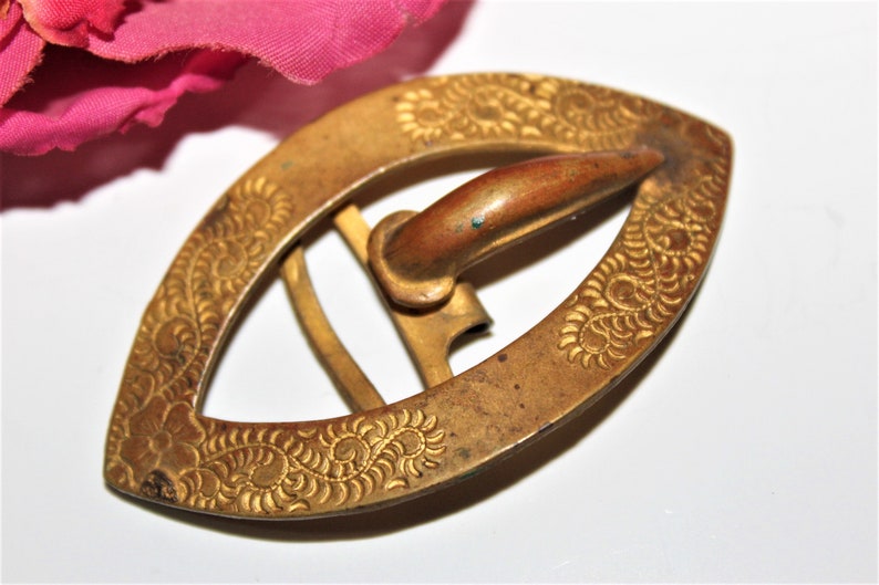 Antique Victorian Etched Brass Exquisite Belt Buckle MS4