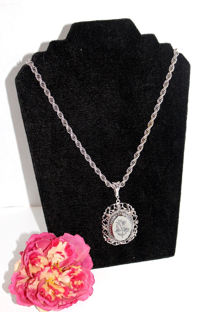WHITING DAVIS Signed Designer High End Carved Hematite Silver Tone Stunning Necklace ND7
